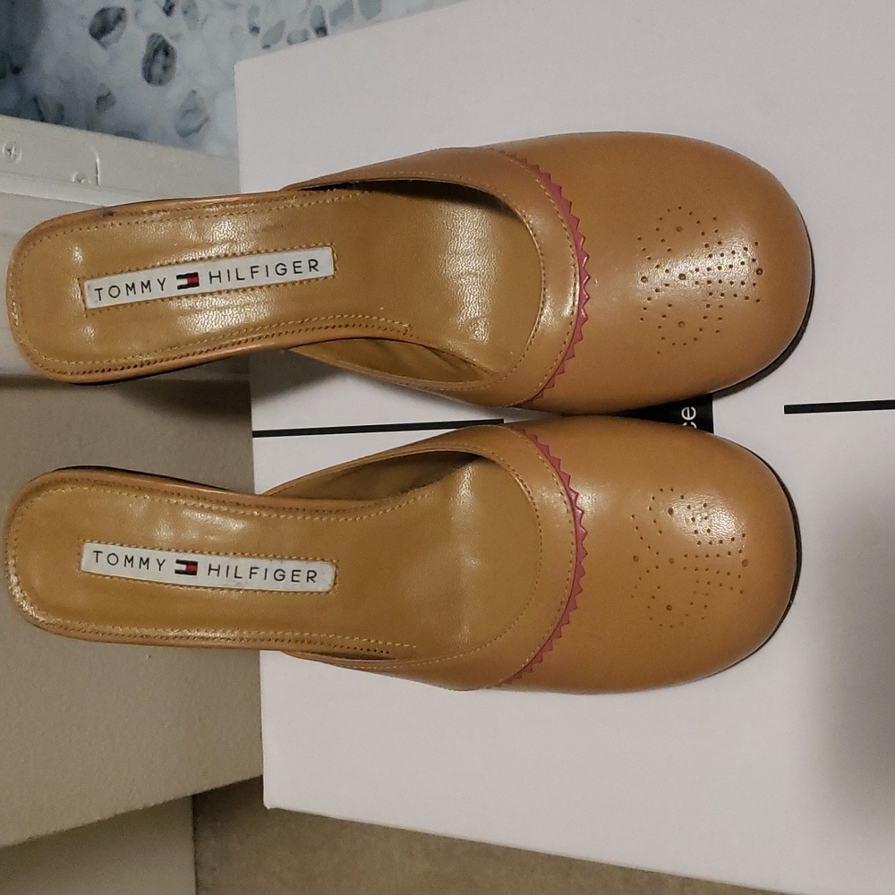 EUC! Tommy Hilfiger Leather Mules